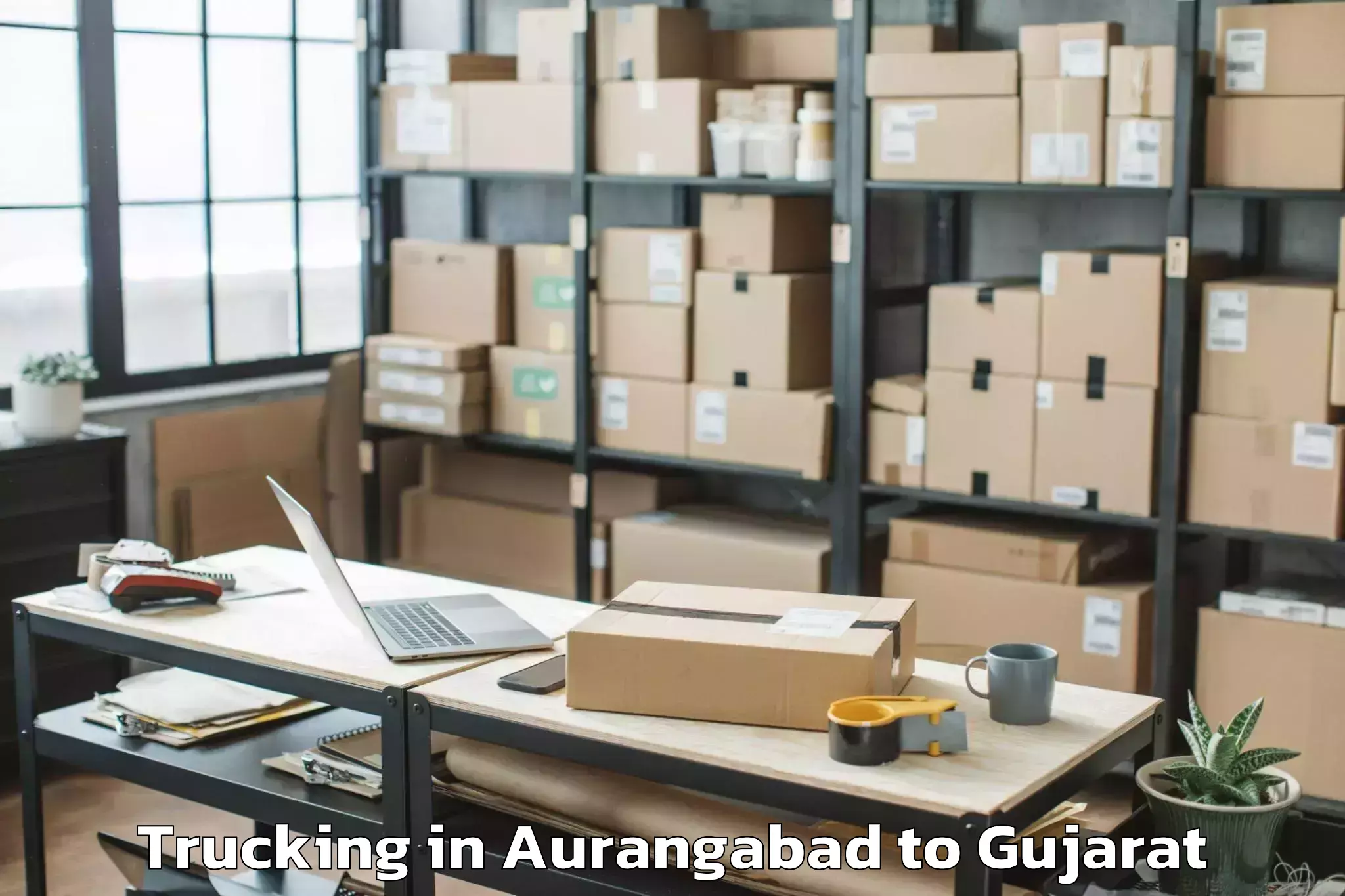 Aurangabad to Vansada Trucking Booking